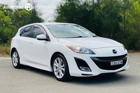 White 2010 Mazda 3 Hatchback Sp25