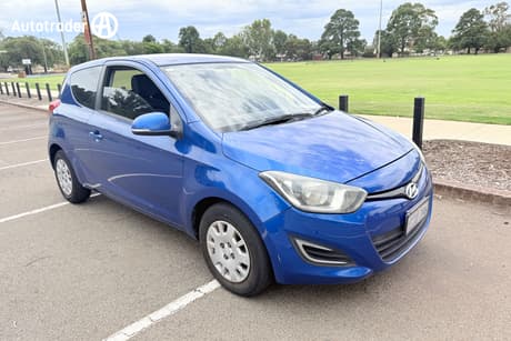 Blue 2012 Hyundai I20 Hatchback Active