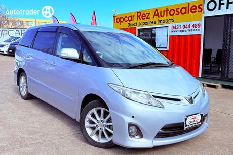 Blue 2010 Toyota Estima Wagon G