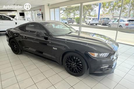 Black 2017 Ford Mustang Coupe Fastback Gt 5.0 V8