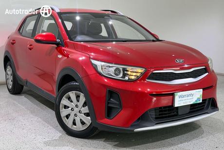Red 2021 Kia Stonic Wagon S