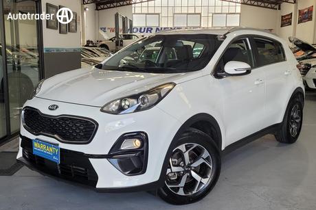 White 2019 Kia Sportage Wagon S (Fwd)