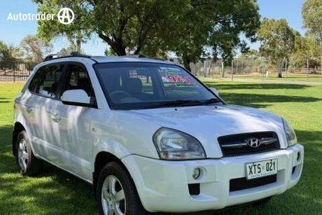 White 2008 Hyundai Tucson Wagon City Sx