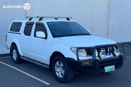 White 2010 Nissan Navara Dual Cab Pick-up St (4X4)