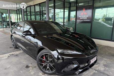 Black 2025 BYD Seal Sedan Performance