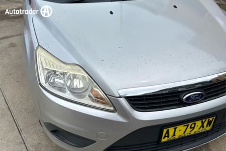 Silver 2010 Ford Focus Hatchback Lx