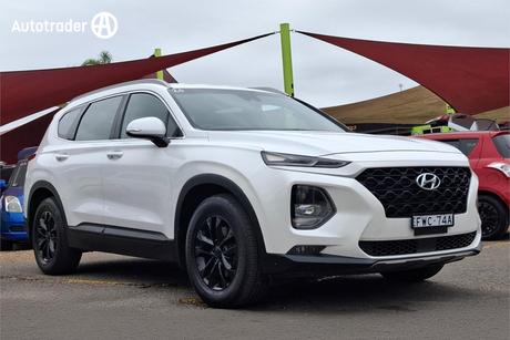 White 2018 Hyundai Santa FE Wagon Active Crdi (Awd)