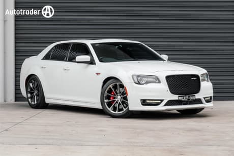 White 2016 Chrysler 300 Sedan Srt Hyperblack