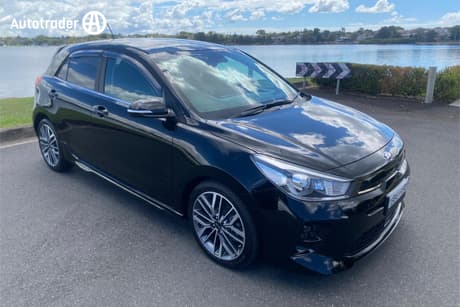Black 2020 Kia RIO Hatchback Gt-Line