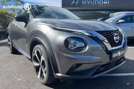 Grey 2021 Nissan Juke Hatchback St-L