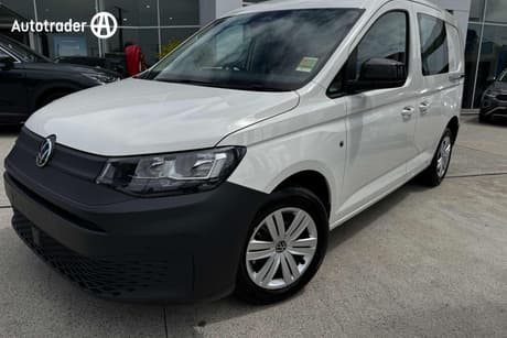 White 2025 Volkswagen Caddy 5 Van Cargo Tdi320
