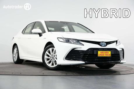 White 2021 Toyota Camry Sedan Ascent