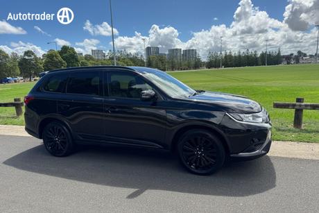 Black 2021 Mitsubishi Outlander Wagon Black Edition 7 Seat (Awd)