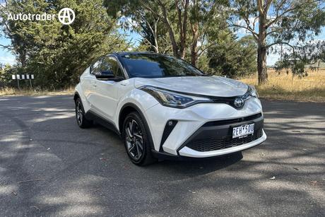 White 2022 Toyota C-HR Wagon Koba (2Wd) Hybrid