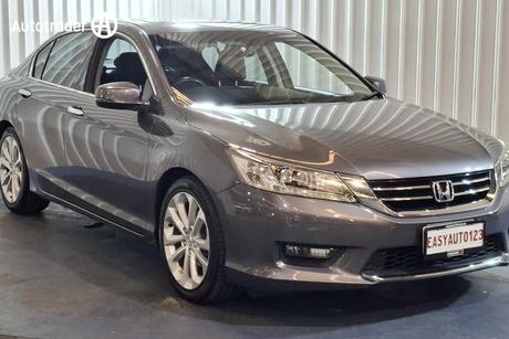 Grey 2015 Honda Accord Sedan Vti-L