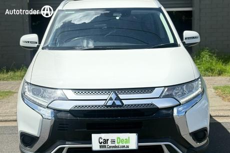 White 2019 Mitsubishi Outlander Wagon Es Adas 5 Seat (2Wd)