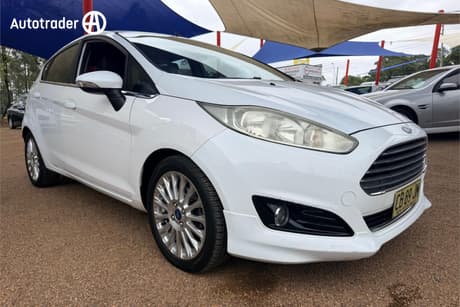 White 2014 Ford Fiesta Hatchback Sport