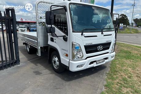 White 2022 Hyundai Mighty Ute Tray EX4/6 4X2