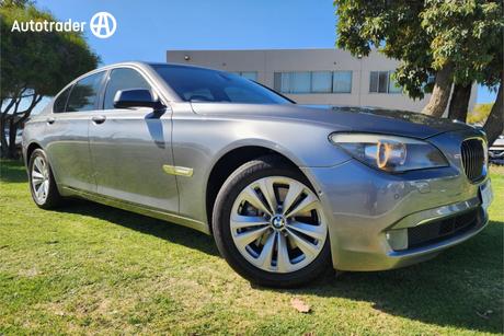 Grey 2009 BMW 730D Sedan
