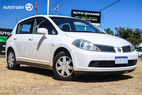 White 2006 Nissan Tiida Hatchback St