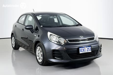 Grey 2015 Kia RIO Hatchback S
