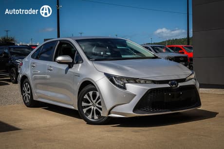 White 2021 Toyota Corolla Sedan Ascent Sport (Hybrid)