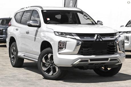 White 2025 Mitsubishi Pajero Sport Wagon Gls (4Wd) 7 Seat