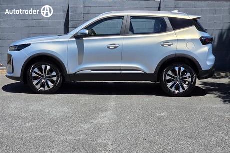 Silver 2026 Chery Tiggo 4 Wagon Ultimate