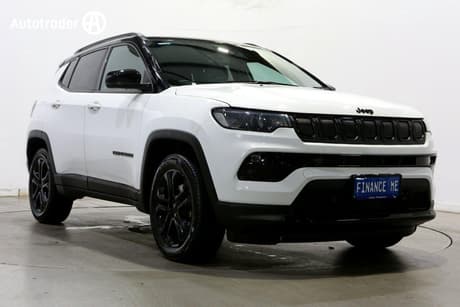White 2022 Jeep Compass Wagon Night Eagle (Fwd)