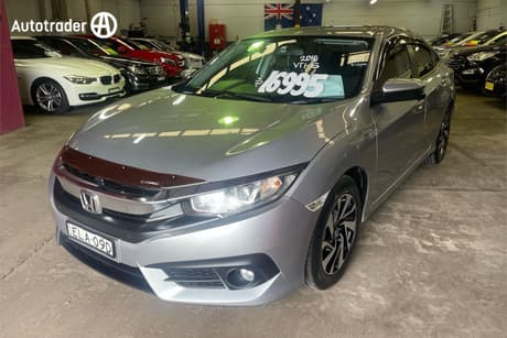Silver 2016 Honda Civic Sedan Vti-S