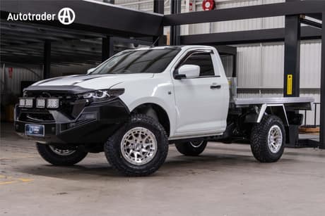 White 2025 Mazda BT-50 Freestyle Cab Chassis Xt (4X2)
