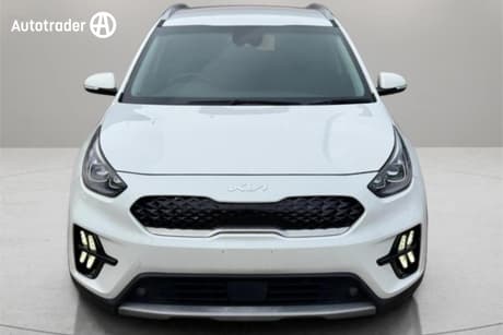 White 2021 Kia Niro Wagon Hev Sport (Hybrid)
