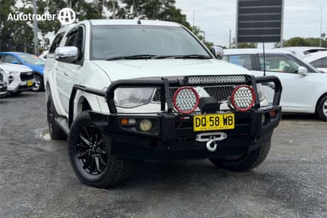 White 2014 Mitsubishi Triton Double Cab Utility Glx-R Warrior (4X4)