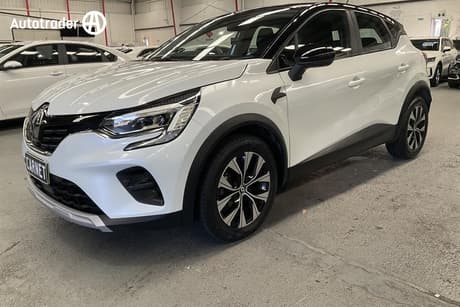 White 2022 Renault Captur Wagon Zen
