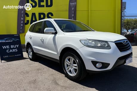 White 2011 Hyundai Santa FE Wagon Slx (Fwd)