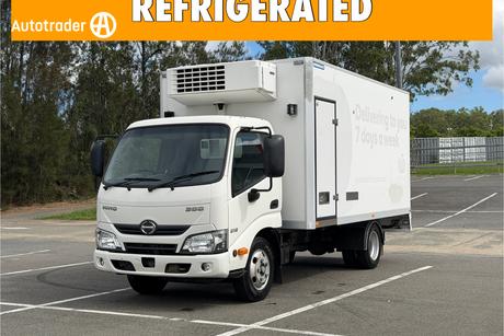 White 2020 Hino OTHER OtherCar