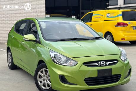 2013 Hyundai Accent Hatchback Active