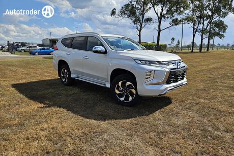 White 2025 Mitsubishi Pajero Sport Wagon Exceed (4Wd) 7 Seat