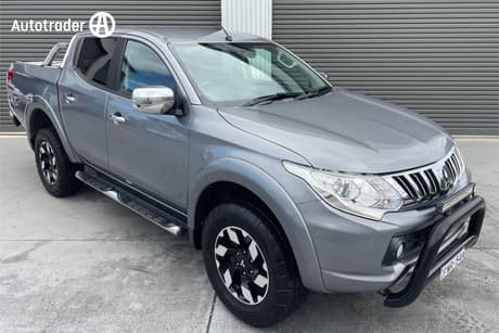 Grey 2016 Mitsubishi Triton Dual Cab Utility Exceed (4X4)