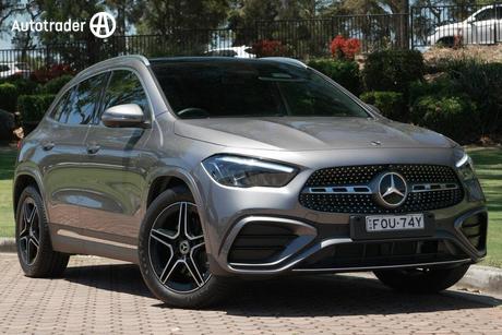 Grey 2024 Mercedes-Benz GLA200 Wagon
