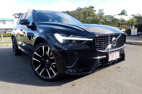 Black 2021 Volvo XC60 Wagon B6 R-Design Mhev
