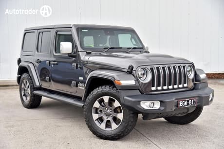 Grey 2020 Jeep Wrangler Hardtop Overland (4X4)