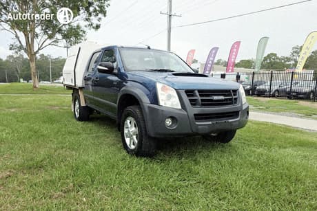Blue 2010 Isuzu D-MAX Crew Cab Utility Ls-M (4X4)