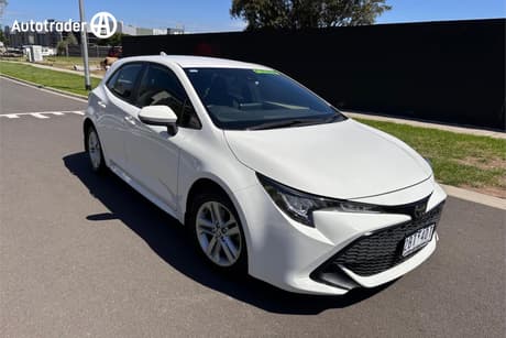 White 2022 Toyota Corolla Hatchback Ascent Sport