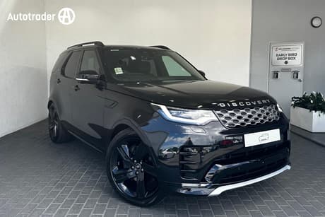 Black 2025 Land Rover Discovery Wagon D350 Dynamic Se (257Kw)