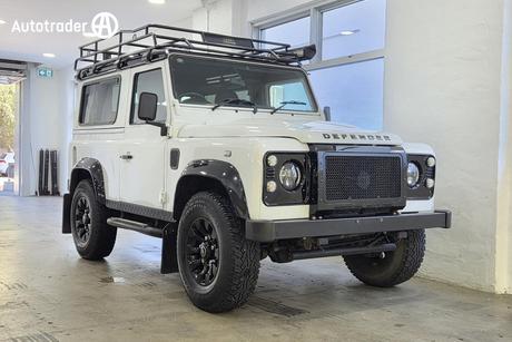 White 2016 Land Rover Defender Wagon 90