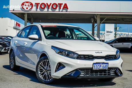 White 2024 Kia Cerato Hatchback Sport
