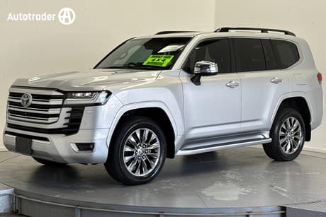 Silver 2023 Toyota Landcruiser Wagon Lc300 Sahara Zx (4X4)