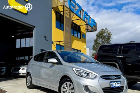 Silver 2017 Hyundai Accent Hatchback Active