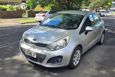Silver 2012 Kia RIO Hatchback S